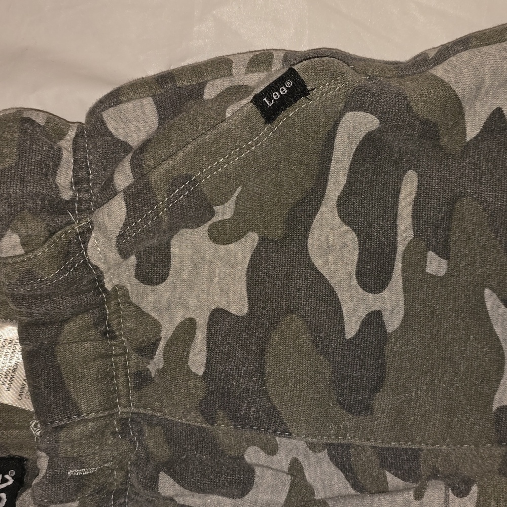 Lee Boys Gray Camo Sweatpants M (10/12) - Picture 4 of 5